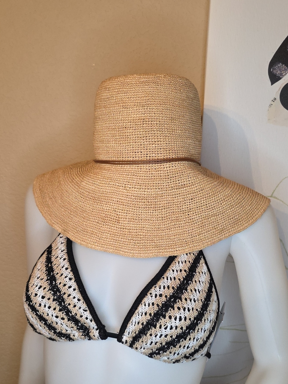NWT CATARZI 1910 Wide Brim Straw Sun Hat - Natural